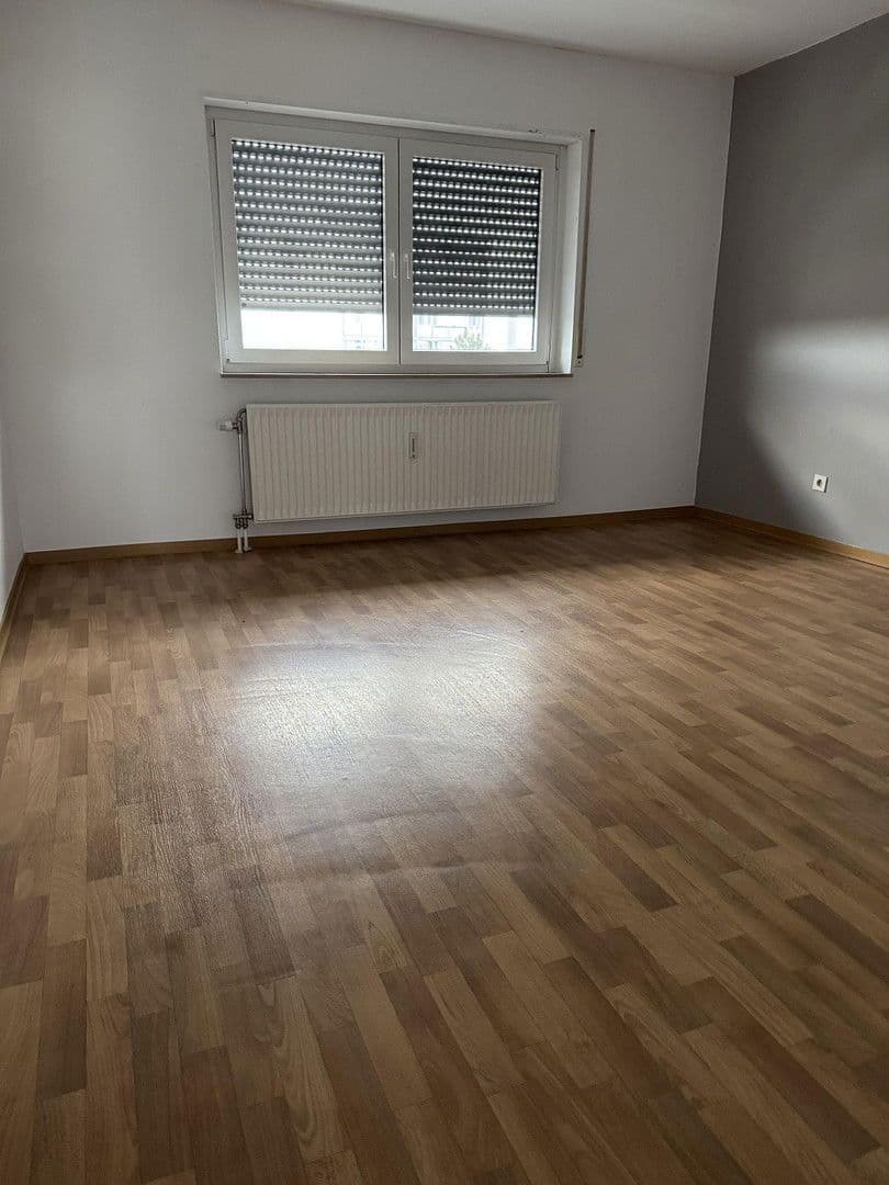 3 bedroom flat to rent, 90 m², Friedrich-Naumann Straße 17, Ludwigshafen am Rhein, Rhineland-Palatinate 3 bedroom flat to rent, 90 m², Friedrich-Naumann Straße 17, Ludwigshafen am Rhein, Rhineland-Palatinate