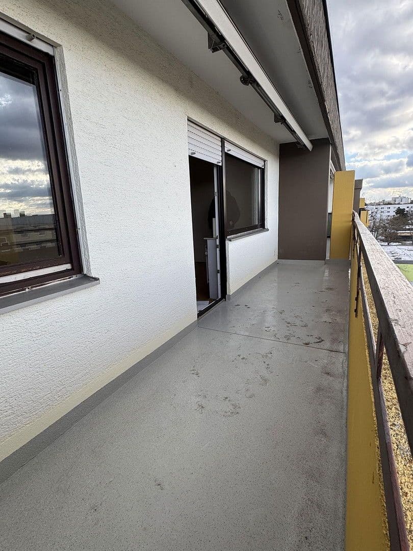 3 bedroom flat to rent, 90 m², Friedrich-Naumann Straße 17, Ludwigshafen am Rhein, Rhineland-Palatinate 3 bedroom flat to rent, 90 m², Friedrich-Naumann Straße 17, Ludwigshafen am Rhein, Rhineland-Palatinate