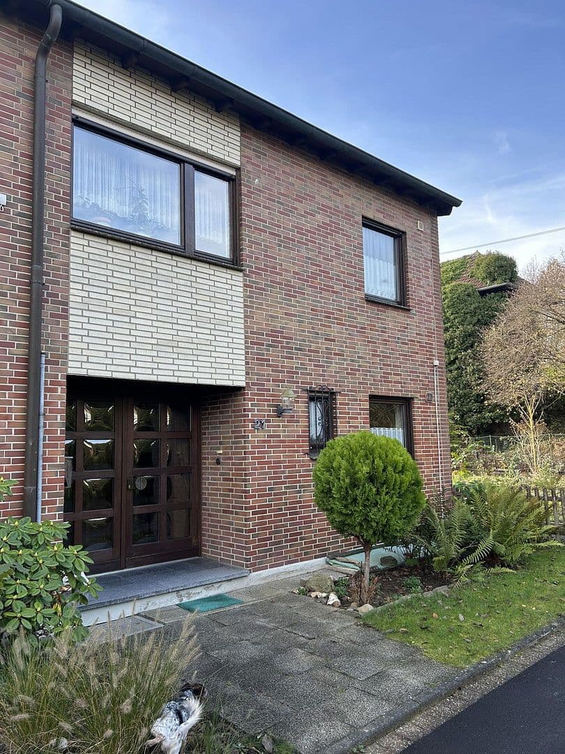 house for sale, 98 m², Jahnstraße 21, Wickrath, North Rhine-Westphalia house for sale, 98 m², Jahnstraße 21, Wickrath, North Rhine-Westphalia