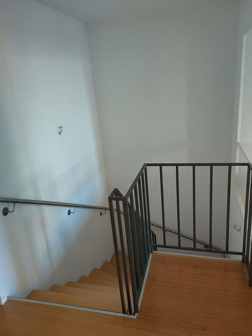 3 bedroom with open-plan kitchen flat for sale, 110 m², Stuttgart, Baden-Württemberg 3 bedroom with open-plan kitchen flat for sale, 110 m², Stuttgart, Baden-Württemberg