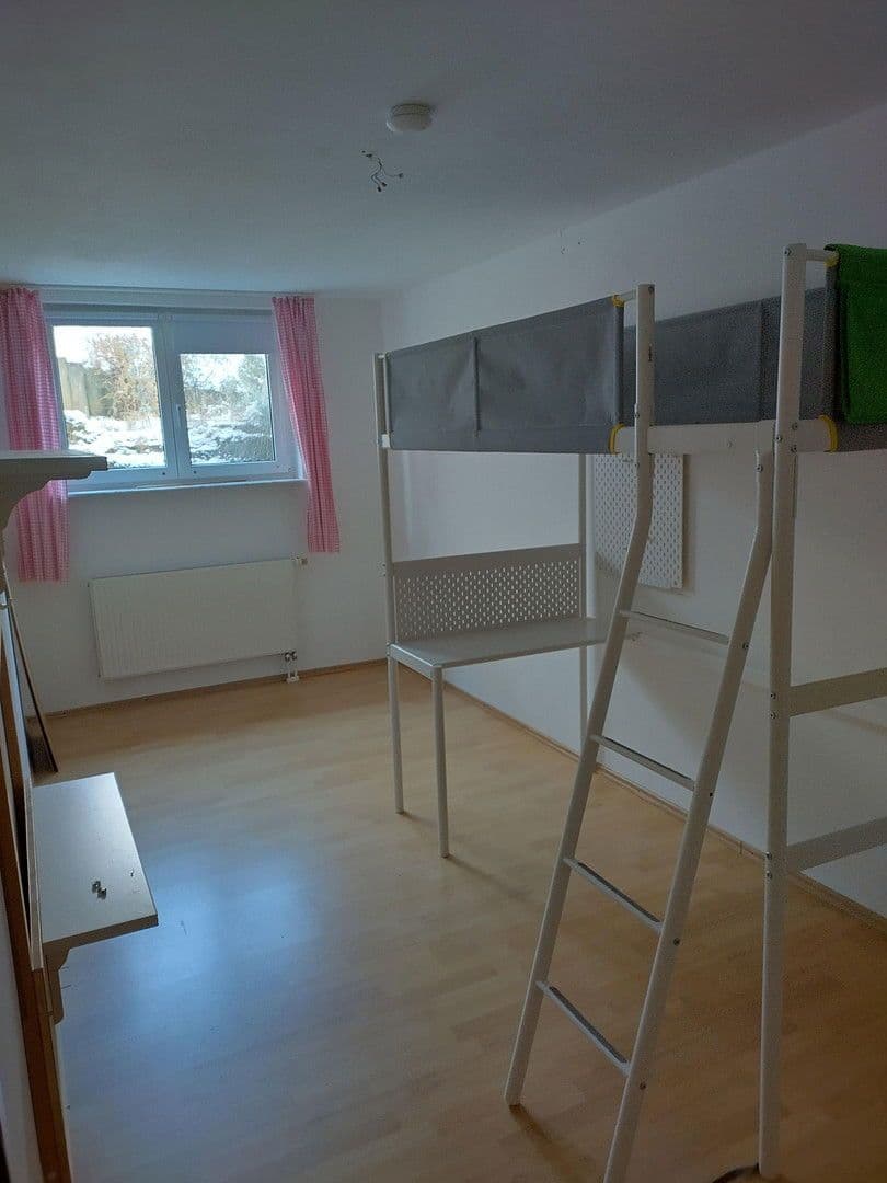 3 bedroom with open-plan kitchen flat for sale, 110 m², Stuttgart, Baden-Württemberg 3 bedroom with open-plan kitchen flat for sale, 110 m², Stuttgart, Baden-Württemberg