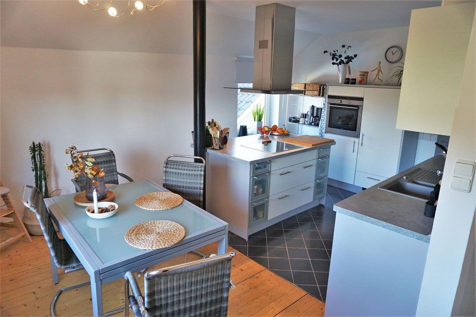 4 bedroom flat to rent, 148 m², Rinteln, Lower Saxony 4 bedroom flat to rent, 148 m², Rinteln, Lower Saxony