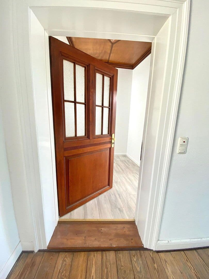 4 bedroom flat to rent, 120 m², Rathausstraße 1, Hochheim, Hesse 4 bedroom flat to rent, 120 m², Rathausstraße 1, Hochheim, Hesse