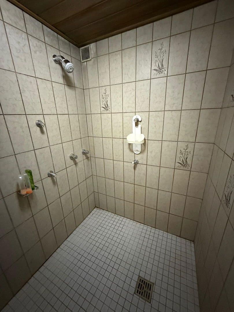 house for sale, 478 m², Neuhof, Hesse house for sale, 478 m², Neuhof, Hesse