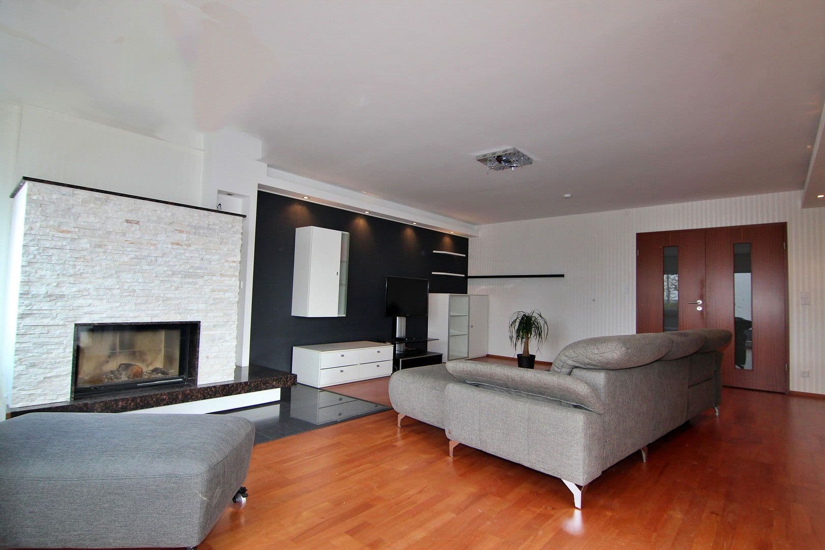 house for sale, 220 m², Königsberger Str. 16, Meckenheim, North Rhine-Westphalia house for sale, 220 m², Königsberger Str. 16, Meckenheim, North Rhine-Westphalia