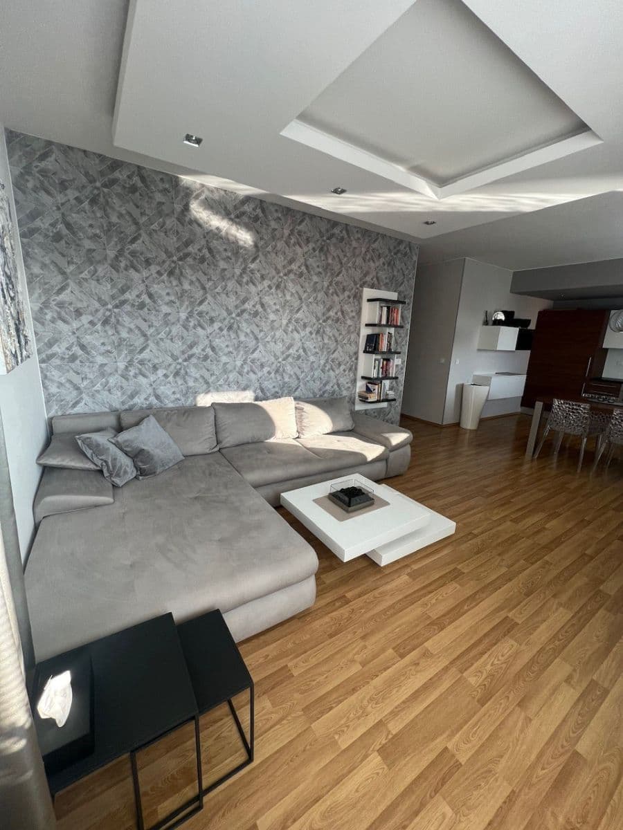 1 bedroom with open-plan kitchen flat to rent, 68 m², Podlesí II, Zlín, Zlínský Region 1 bedroom with open-plan kitchen flat to rent, 68 m², Podlesí II, Zlín, Zlínský Region