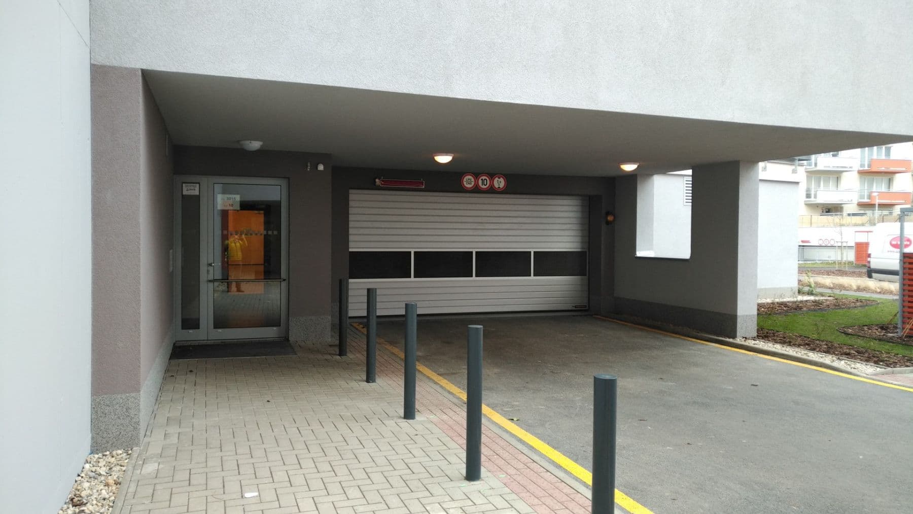 2 bedroom with open-plan kitchen flat to rent, 78 m², Toufarova, Prague, Prague 2 bedroom with open-plan kitchen flat to rent, 78 m², Toufarova, Prague, Prague