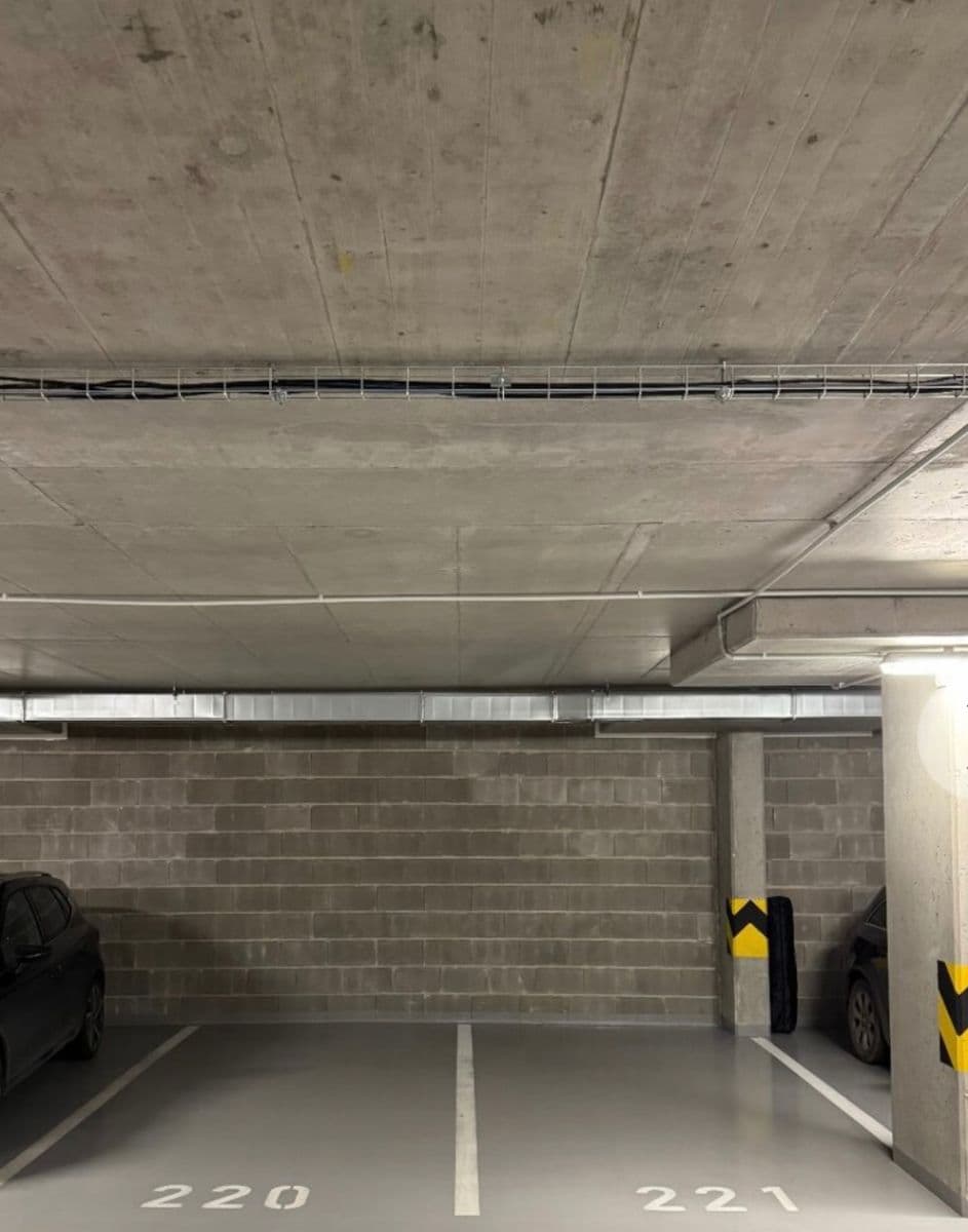 garage to rent, 30 m², Stočesova, Prague, Prague garage to rent, 30 m², Stočesova, Prague, Prague