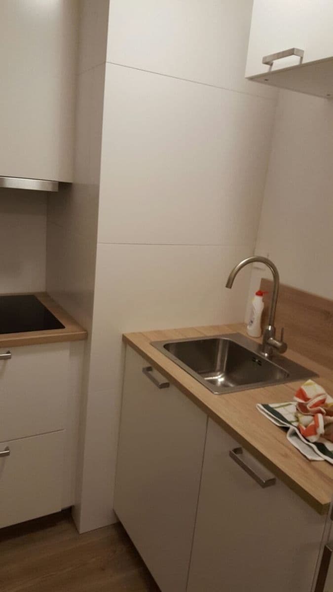 2 bedroom flat to rent, 38 m², Zdiměřická, Prague, Prague 2 bedroom flat to rent, 38 m², Zdiměřická, Prague, Prague