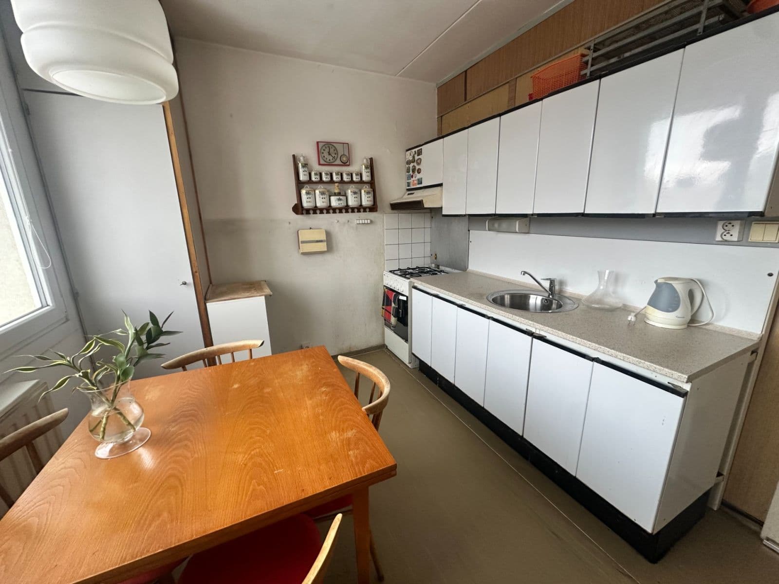 4 bedroom flat to rent, 103 m², Manětínská, Plzeň, Plzeňský Region 4 bedroom flat to rent, 103 m², Manětínská, Plzeň, Plzeňský Region