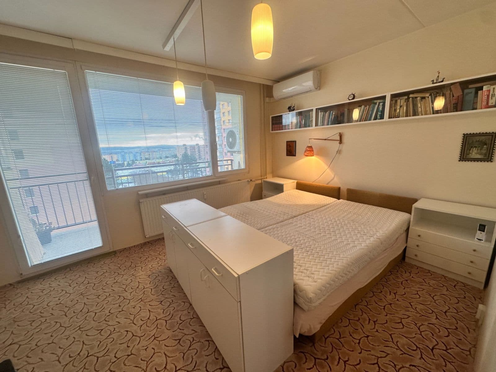 4 bedroom flat to rent, 103 m², Manětínská, Plzeň, Plzeňský Region 4 bedroom flat to rent, 103 m², Manětínská, Plzeň, Plzeňský Region