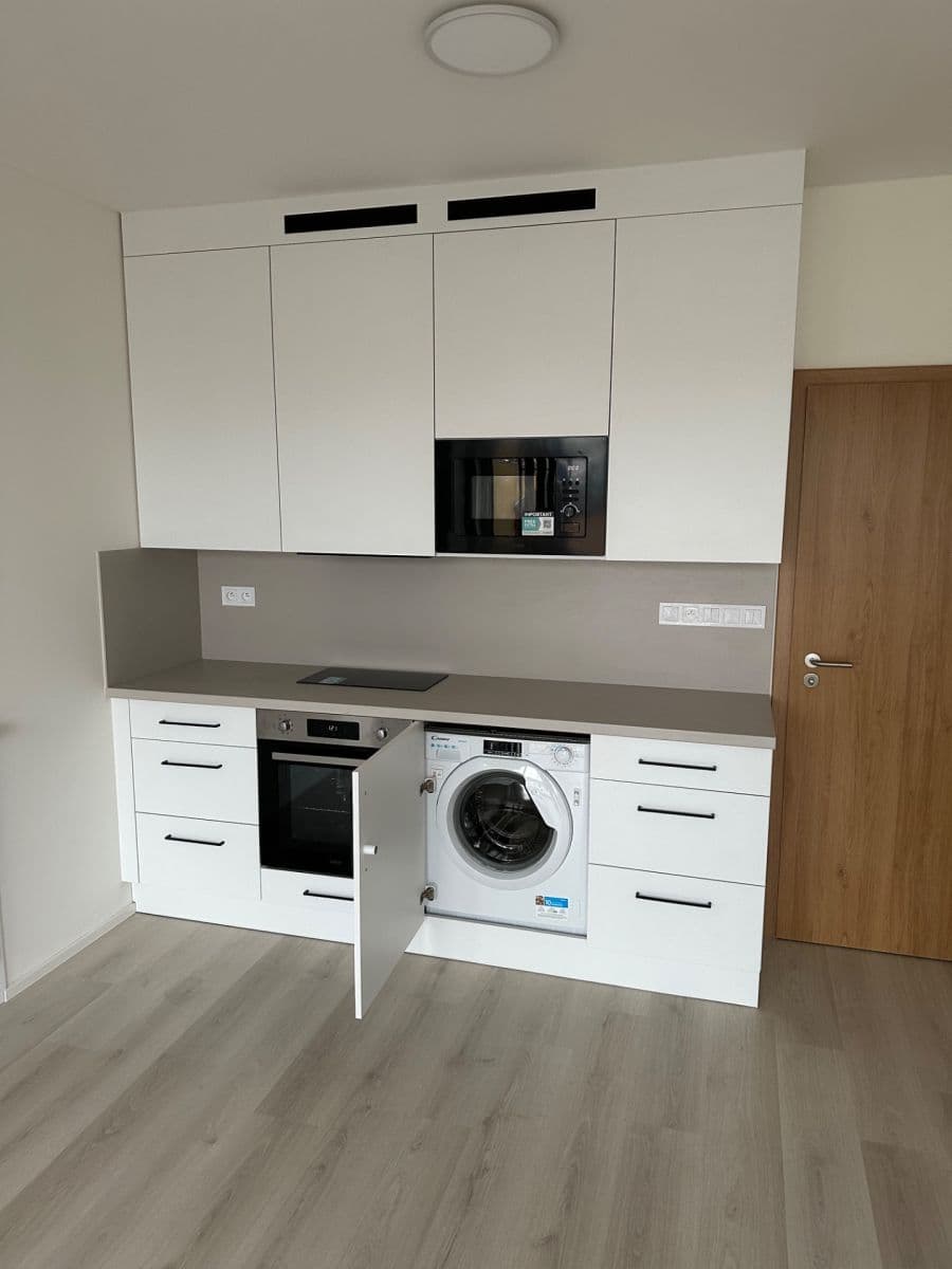 Studio flat to rent, 30 m², Dornych, Brno, Jihomoravský Region Studio flat to rent, 30 m², Dornych, Brno, Jihomoravský Region