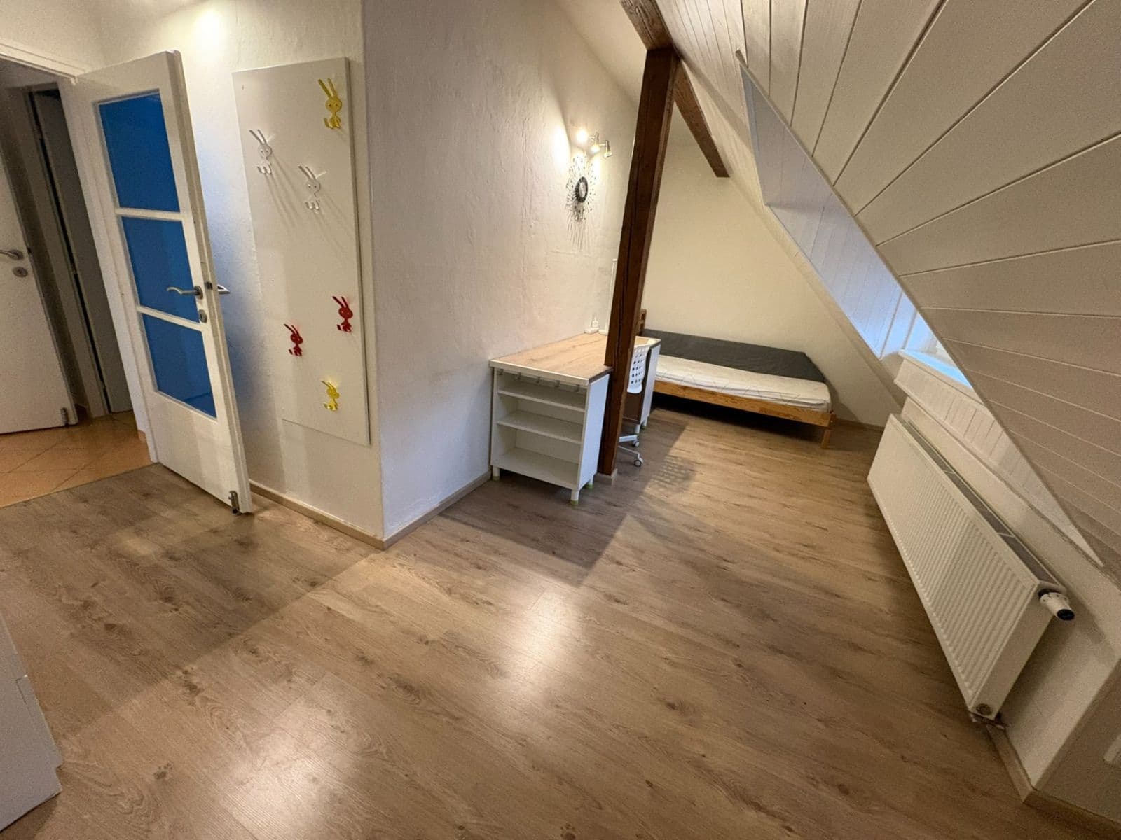 4 bedroom flat to rent, 100 m², Hradeckých, Prague, Prague 4 bedroom flat to rent, 100 m², Hradeckých, Prague, Prague