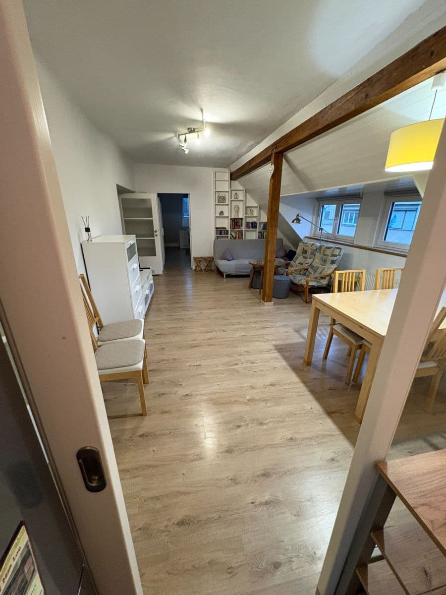 4 bedroom flat to rent, 100 m², Hradeckých, Prague, Prague 4 bedroom flat to rent, 100 m², Hradeckých, Prague, Prague