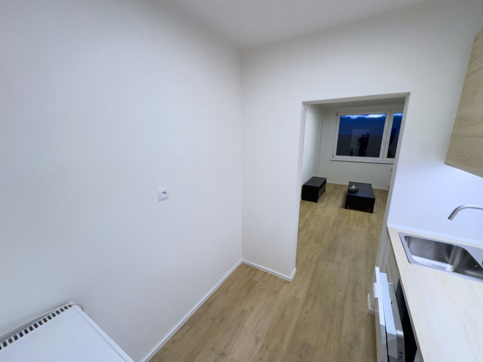 1 bedroom with open-plan kitchen flat to rent, 42 m², Ciolkovského, Prague, Prague 1 bedroom with open-plan kitchen flat to rent, 42 m², Ciolkovského, Prague, Prague