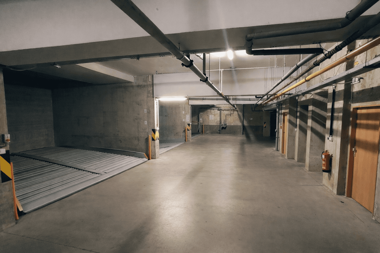 garage to rent, 12 m², Františka Kadlece, Prague, Prague garage to rent, 12 m², Františka Kadlece, Prague, Prague