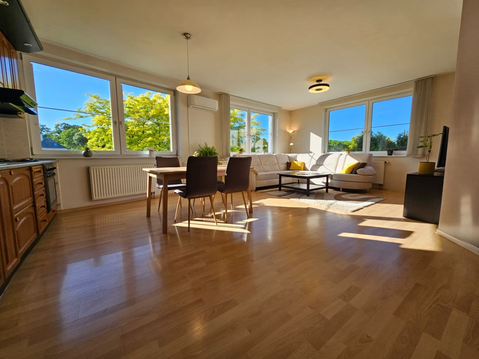 2 bedroom with open-plan kitchen flat to rent, 89 m², Balbínova, Olomouc, Olomoucký Region 2 bedroom with open-plan kitchen flat to rent, 89 m², Balbínova, Olomouc, Olomoucký Region