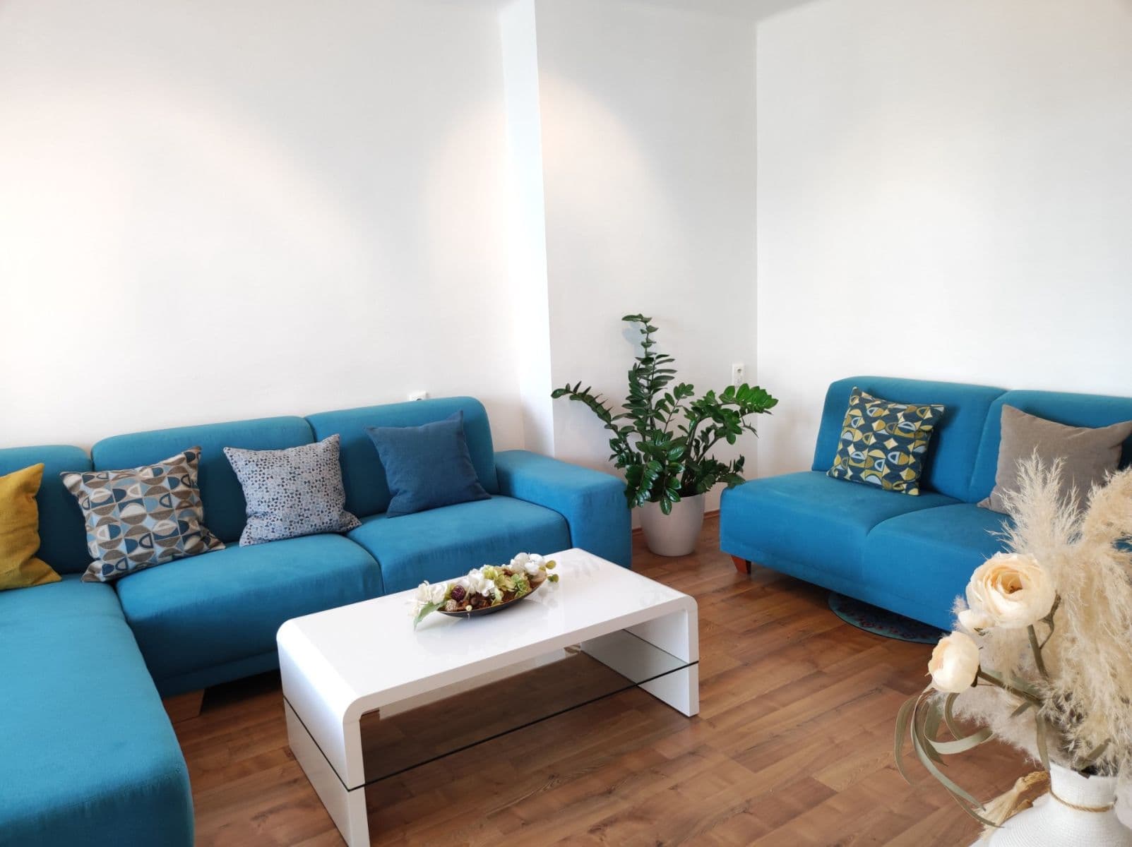 Studio flat to rent, 37 m², Nábrežie arm. gen. Ludvíka Svobodu, Bratislava - mestská časť Staré Mesto, Bratislavský Region Studio flat to rent, 37 m², Nábrežie arm. gen. Ludvíka Svobodu, Bratislava - mestská časť Staré Mesto, Bratislavský Region