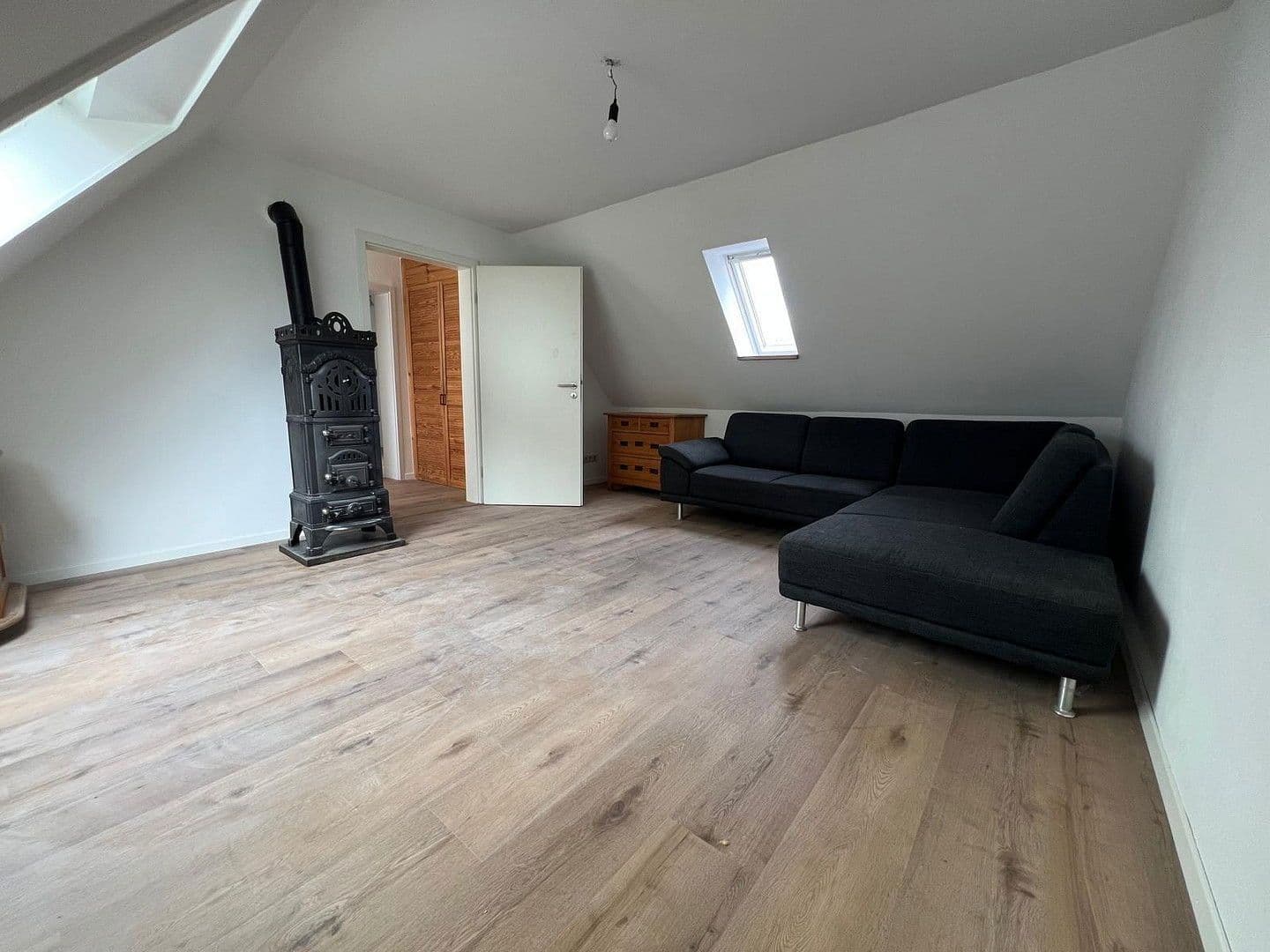 6 bedroom flat to rent, 120 m², Schöckinger Straße 31, Korntal-Münchingen, Baden-Württemberg 6 bedroom flat to rent, 120 m², Schöckinger Straße 31, Korntal-Münchingen, Baden-Württemberg