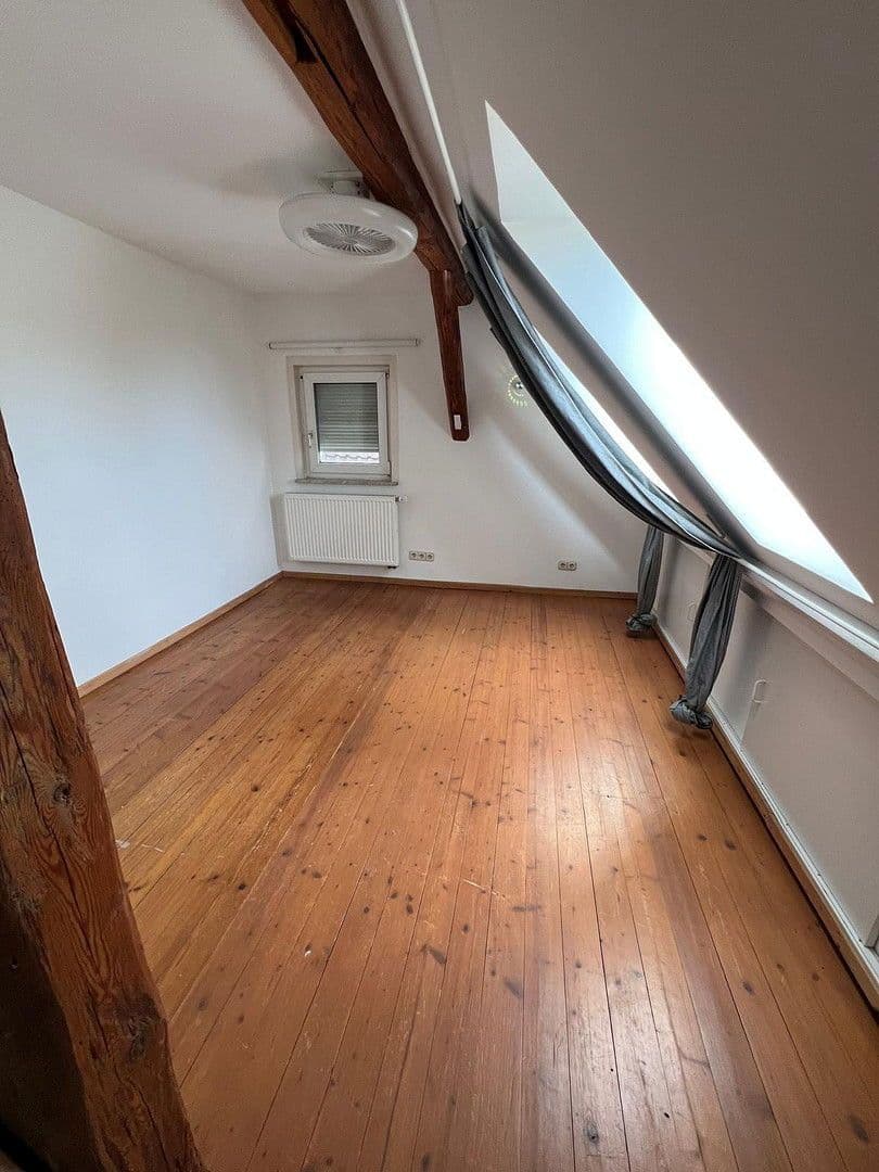 6 bedroom flat to rent, 120 m², Schöckinger Straße 31, Korntal-Münchingen, Baden-Württemberg 6 bedroom flat to rent, 120 m², Schöckinger Straße 31, Korntal-Münchingen, Baden-Württemberg