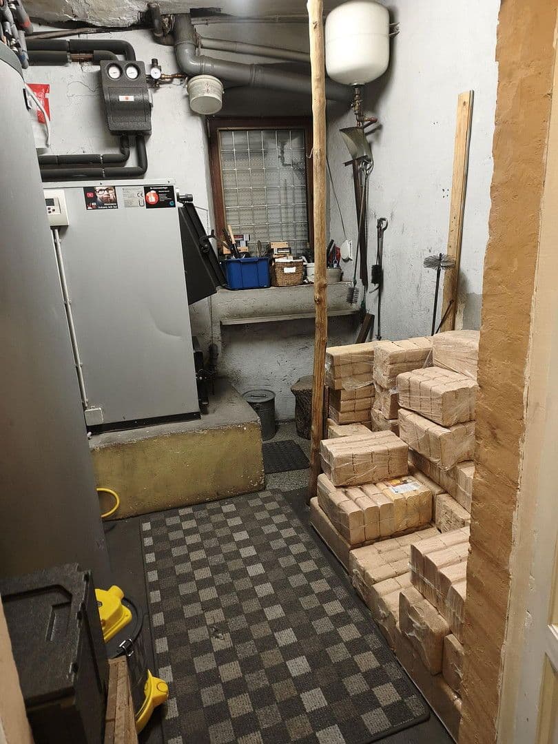 house for sale, 285 m², Am Markt 59, Lieser, Rhineland-Palatinate house for sale, 285 m², Am Markt 59, Lieser, Rhineland-Palatinate