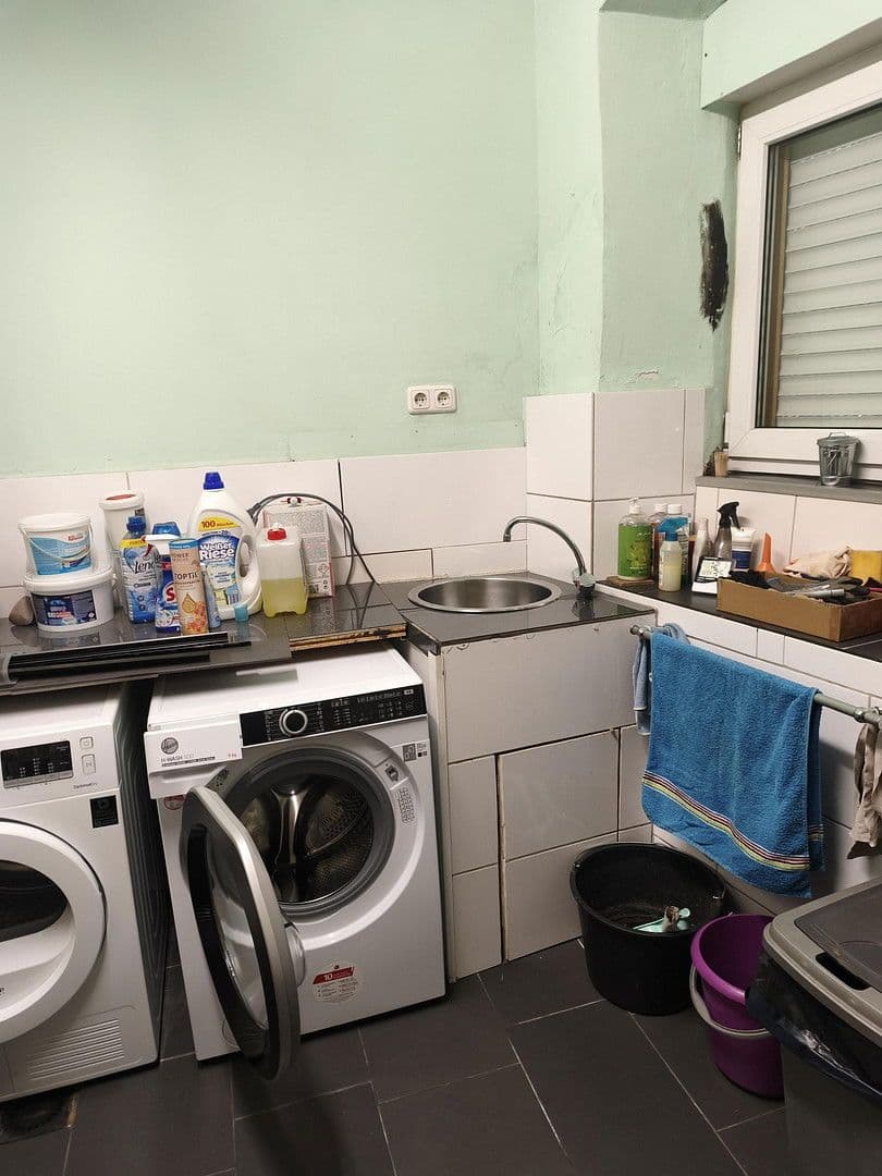 house for sale, 285 m², Am Markt 59, Lieser, Rhineland-Palatinate house for sale, 285 m², Am Markt 59, Lieser, Rhineland-Palatinate