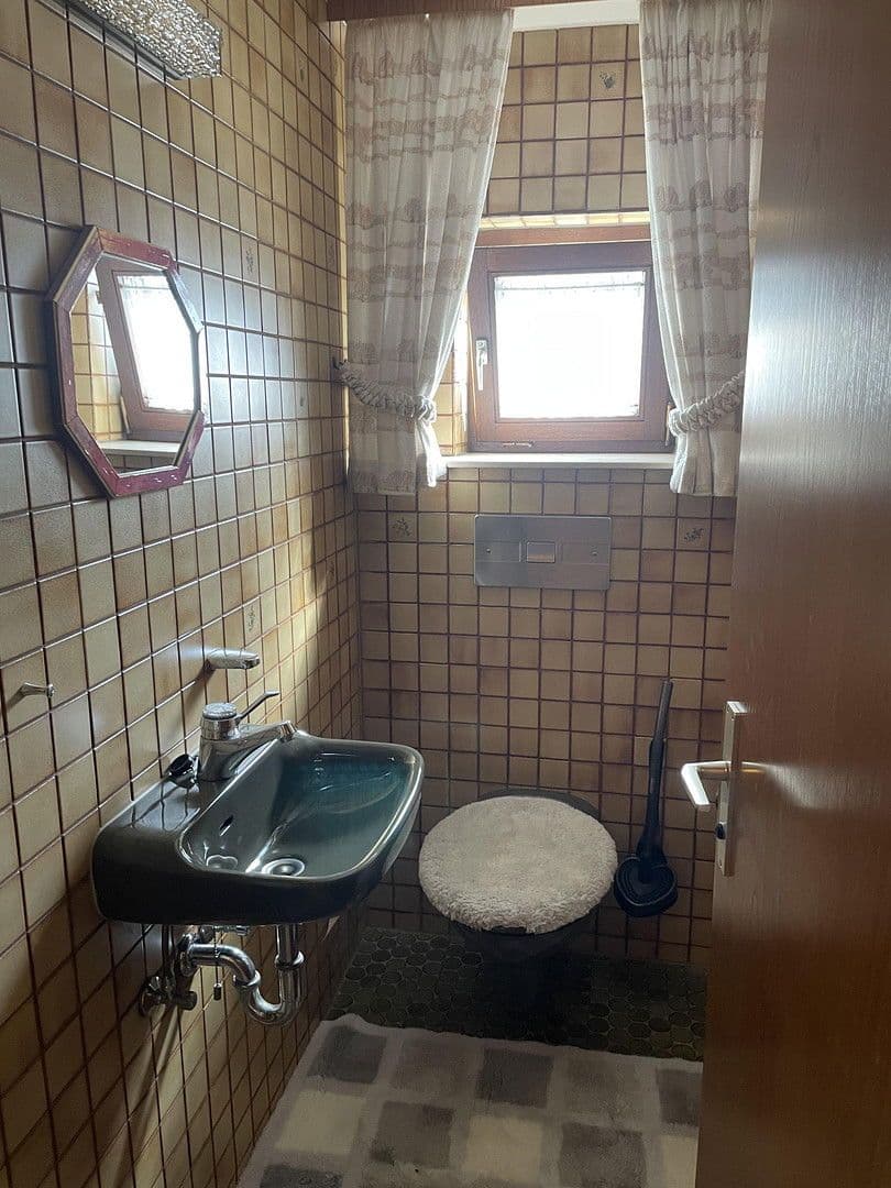 3 bedroom flat to rent, 125 m², Hambachstrasse 12, Hessigheim, Baden-Württemberg 3 bedroom flat to rent, 125 m², Hambachstrasse 12, Hessigheim, Baden-Württemberg