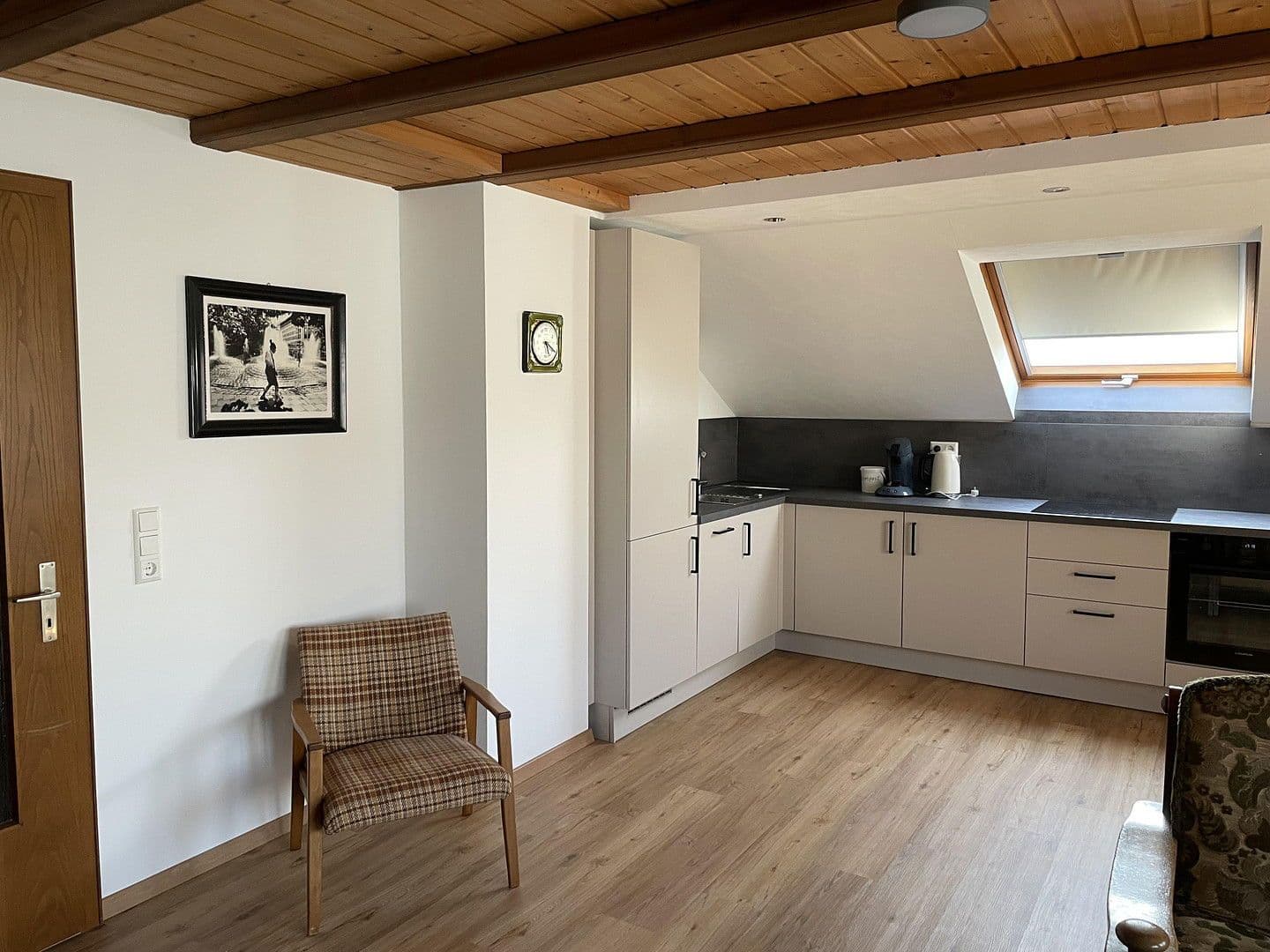 3 bedroom flat to rent, 125 m², Hambachstrasse 12, Hessigheim, Baden-Württemberg 3 bedroom flat to rent, 125 m², Hambachstrasse 12, Hessigheim, Baden-Württemberg