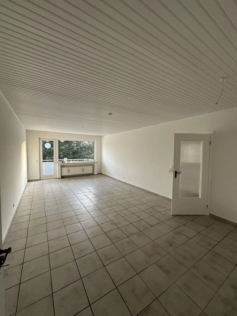 2 bedroom with open-plan kitchen flat to rent, 87 m², Essen, North Rhine-Westphalia 2 bedroom with open-plan kitchen flat to rent, 87 m², Essen, North Rhine-Westphalia