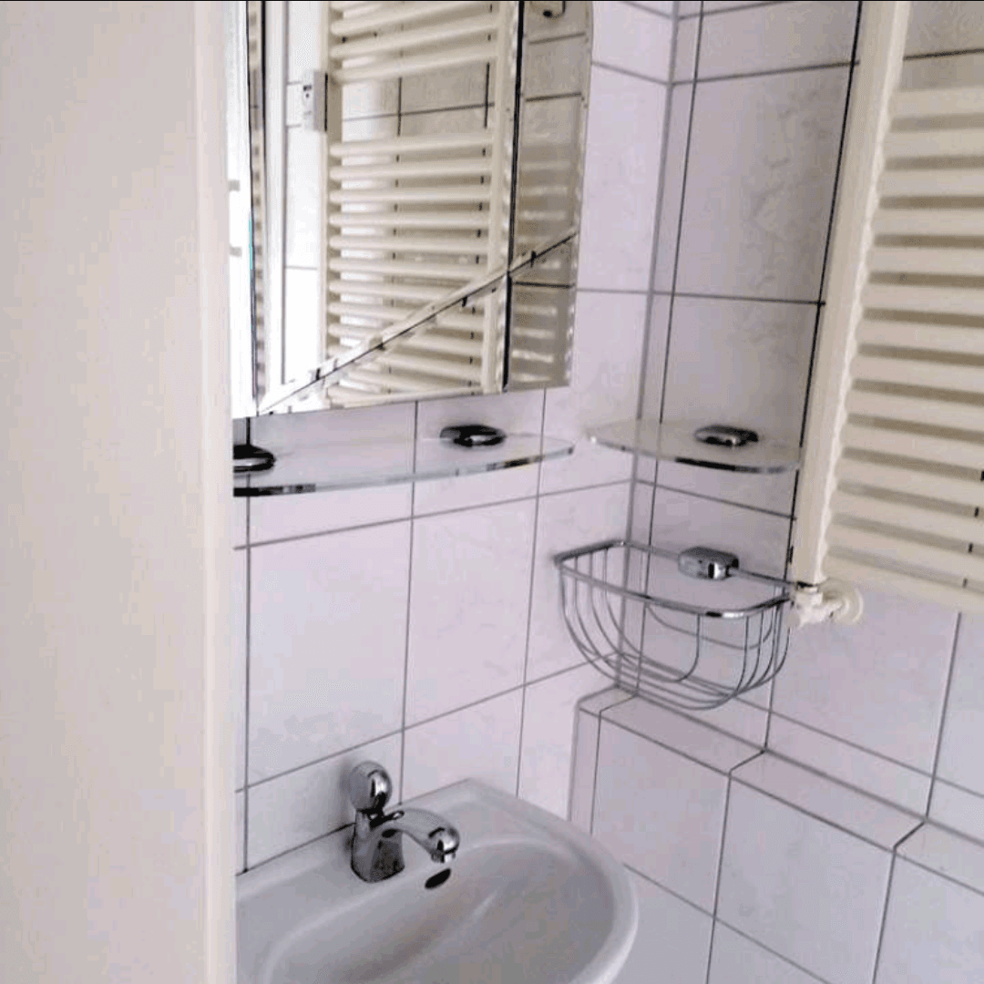 3 bedroom flat to rent, 72 m², Burgstraße 85, Solingen, North Rhine-Westphalia 3 bedroom flat to rent, 72 m², Burgstraße 85, Solingen, North Rhine-Westphalia