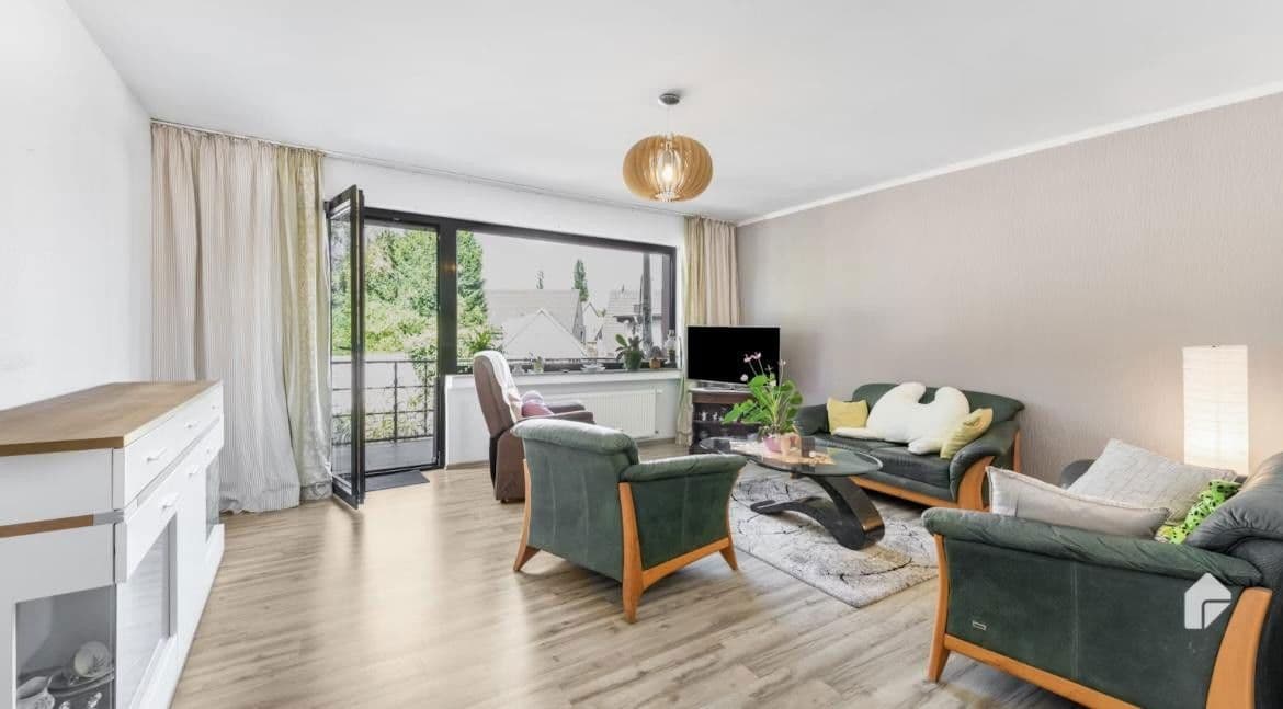 1 bedroom with open-plan kitchen flat to rent, 72 m², Oberhausen, North Rhine-Westphalia 1 bedroom with open-plan kitchen flat to rent, 72 m², Oberhausen, North Rhine-Westphalia