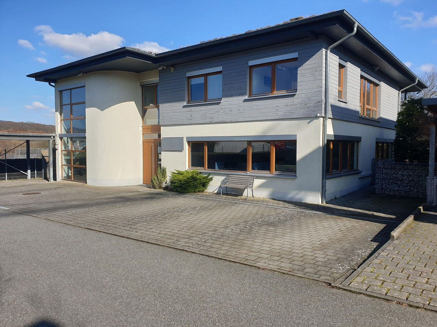 office for sale, 350 m², Am Hühnerberg 17, Kelkheim (Taunus), Hesse office for sale, 350 m², Am Hühnerberg 17, Kelkheim (Taunus), Hesse