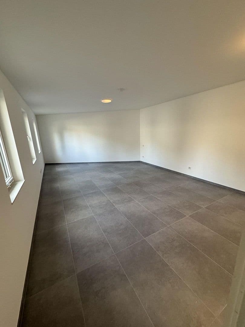 4 bedroom flat to rent, 165 m², Prälat Diehl Straße 23, Ober-Ramstadt, Hesse 4 bedroom flat to rent, 165 m², Prälat Diehl Straße 23, Ober-Ramstadt, Hesse