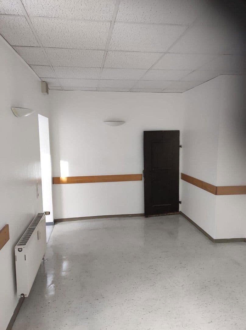 office to rent, 200 m², Salzstrasse 34, Naumburg (Saale), Saxony-Anhalt office to rent, 200 m², Salzstrasse 34, Naumburg (Saale), Saxony-Anhalt