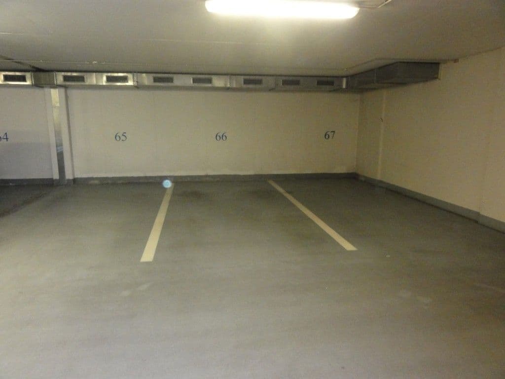 garage to rent, 15 m², Rižská, Prague, Prague garage to rent, 15 m², Rižská, Prague, Prague