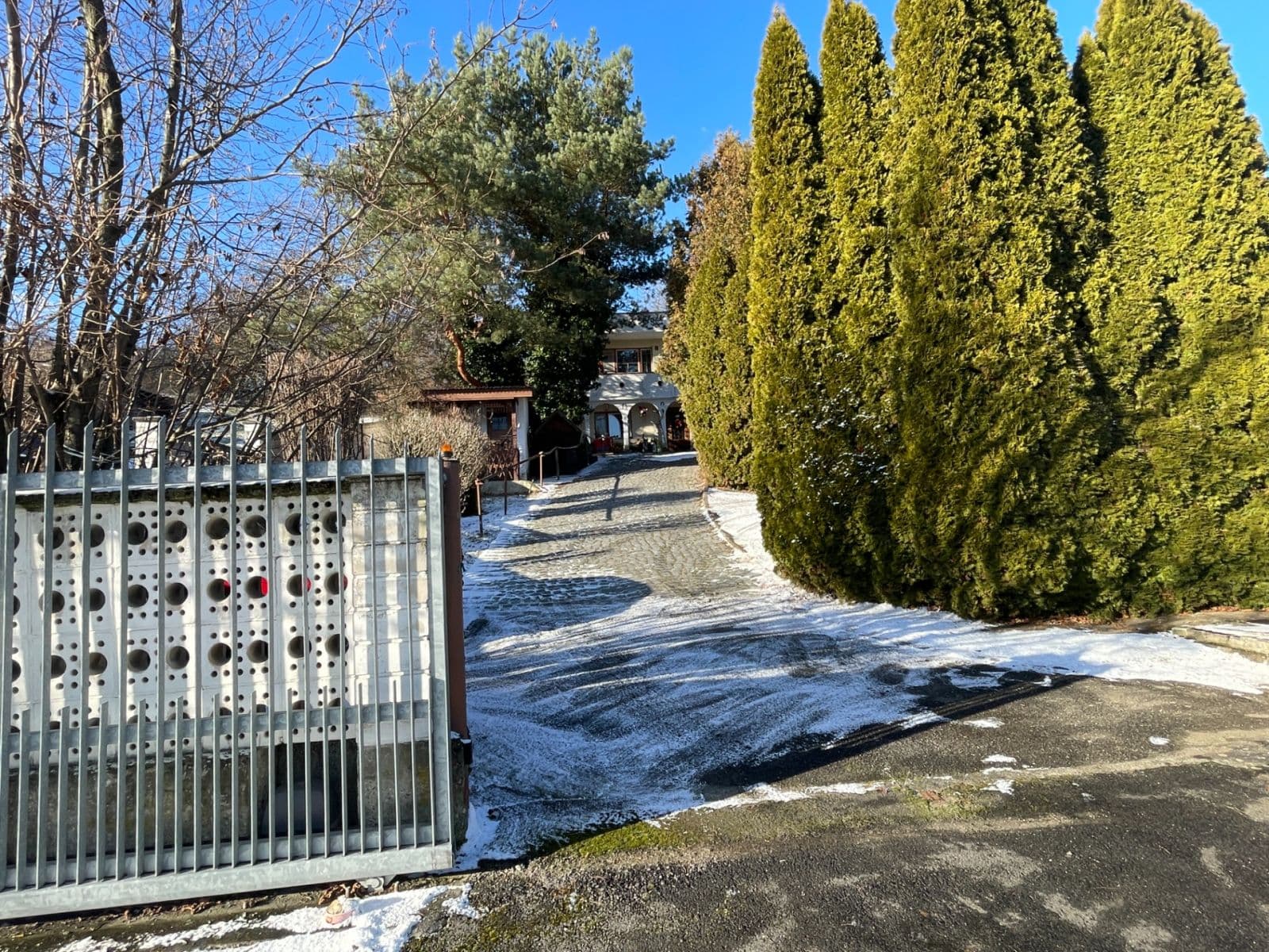 house for sale, 274 m², Paseky, Želechovice nad Dřevnicí, Zlínský Region house for sale, 274 m², Paseky, Želechovice nad Dřevnicí, Zlínský Region