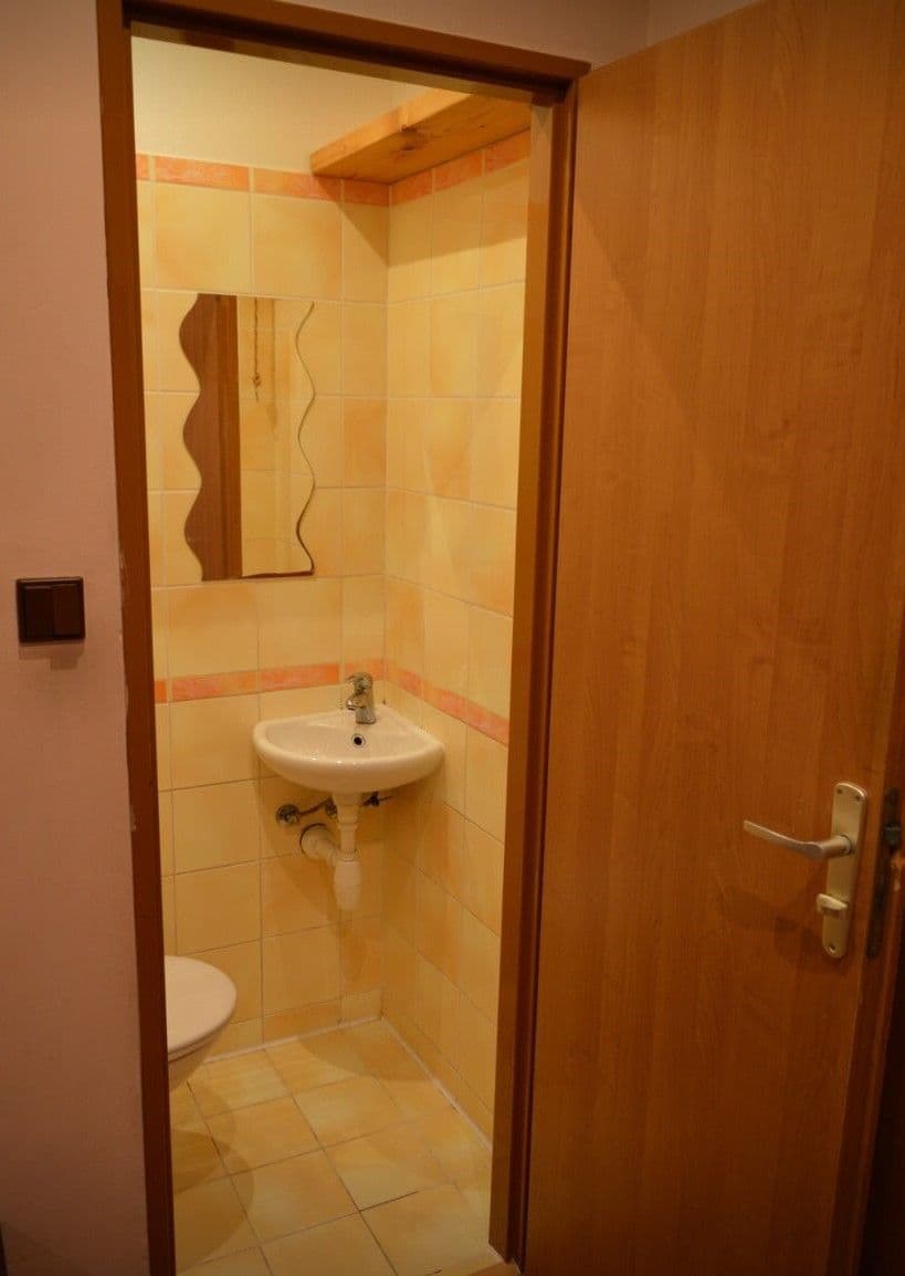 3 bedroom flat for sale, 84 m², 17. listopadu, Louny, Ústecký Region 3 bedroom flat for sale, 84 m², 17. listopadu, Louny, Ústecký Region