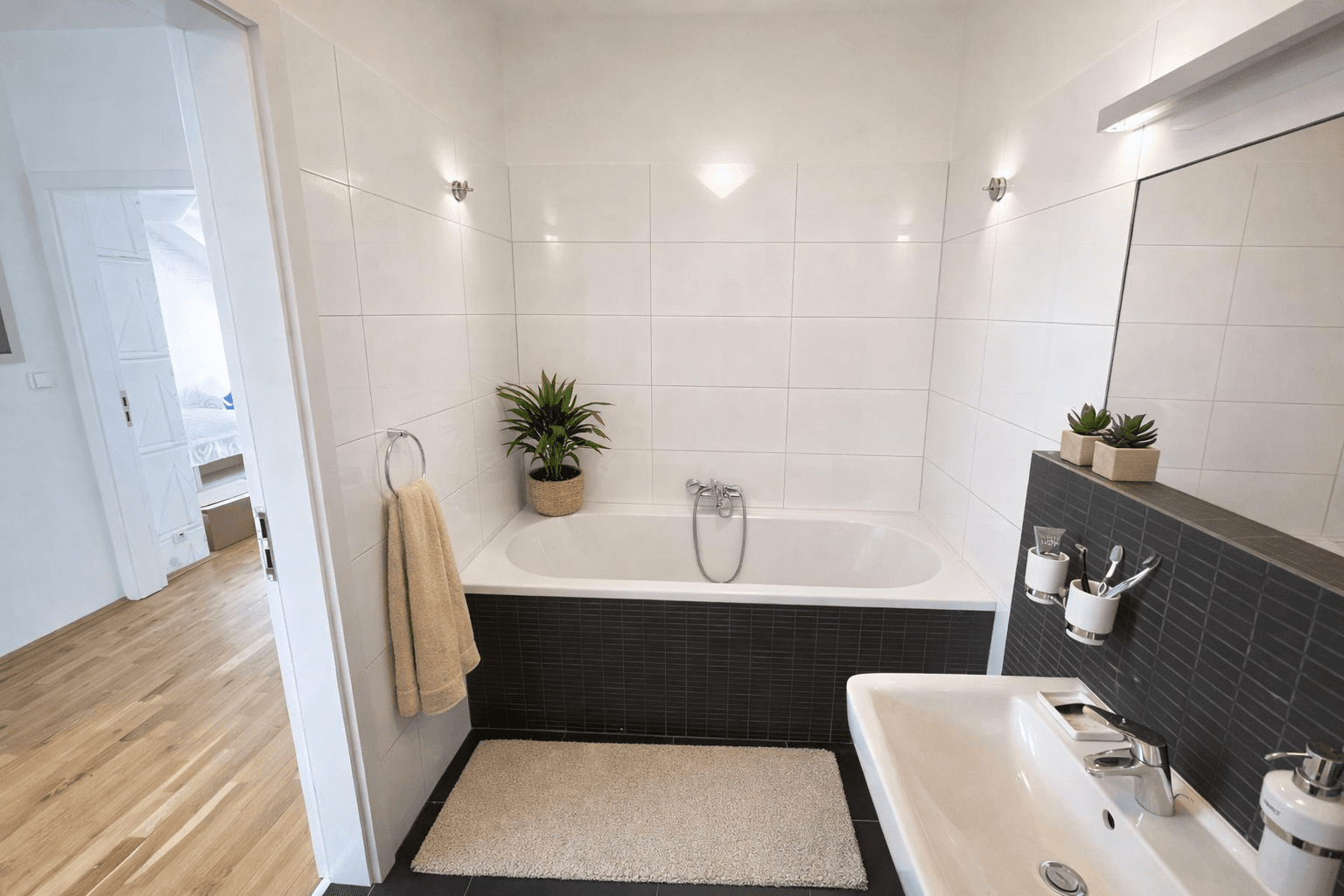 3 bedroom with open-plan kitchen flat for sale, 135 m², Havlíčkovo náměstí, Prague, Prague 3 bedroom with open-plan kitchen flat for sale, 135 m², Havlíčkovo náměstí, Prague, Prague