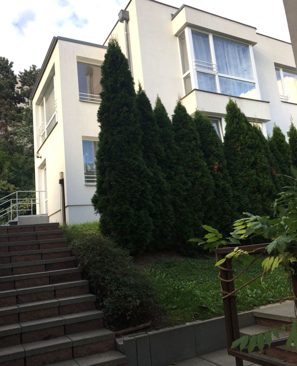 Studio flat to rent, 37 m², U Zahradního města, Prague, Prague Studio flat to rent, 37 m², U Zahradního města, Prague, Prague