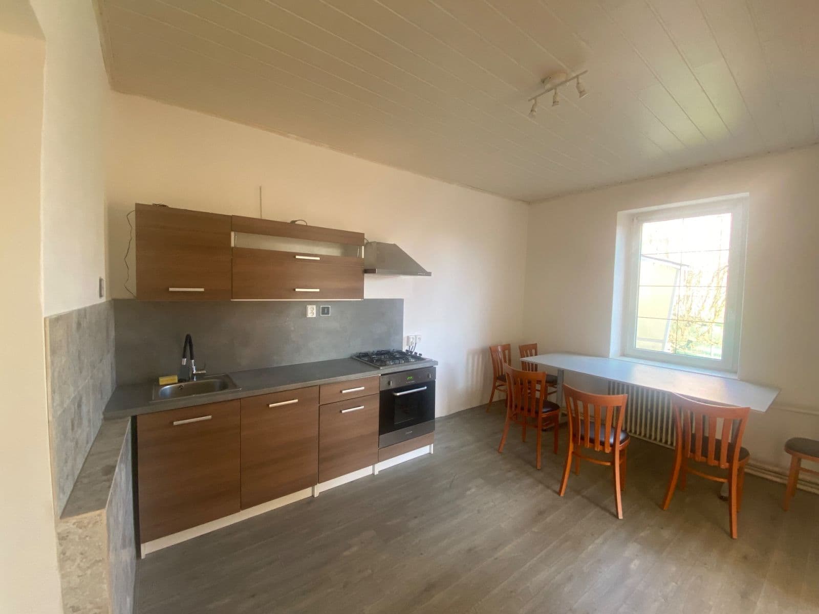 2 bedroom with open-plan kitchen flat to rent, 123 m², Na Vysočanských vinicích, Prague, Prague 2 bedroom with open-plan kitchen flat to rent, 123 m², Na Vysočanských vinicích, Prague, Prague