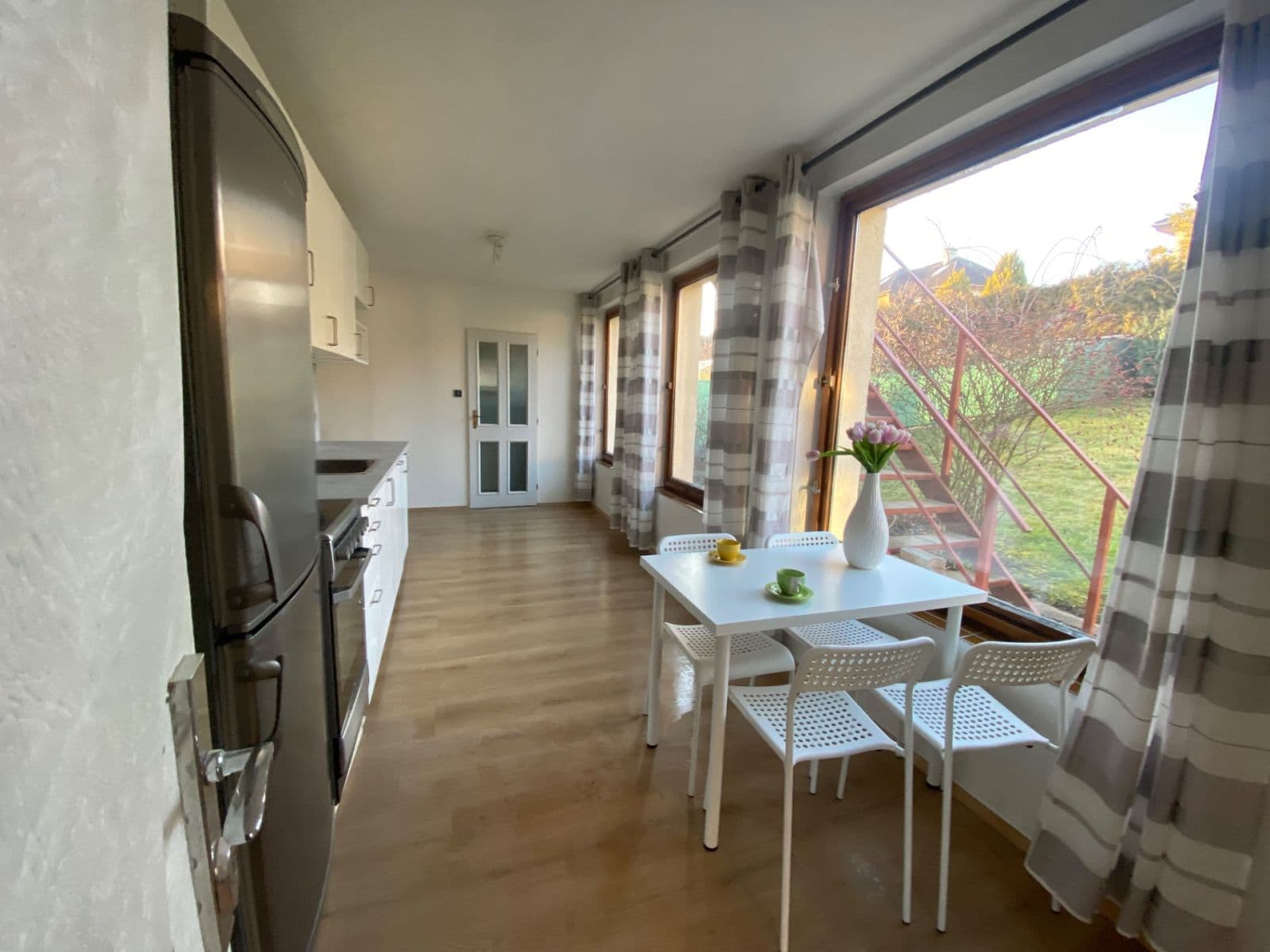 3 bedroom flat to rent, 123 m², Na Vysočanských vinicích, Prague, Prague 3 bedroom flat to rent, 123 m², Na Vysočanských vinicích, Prague, Prague