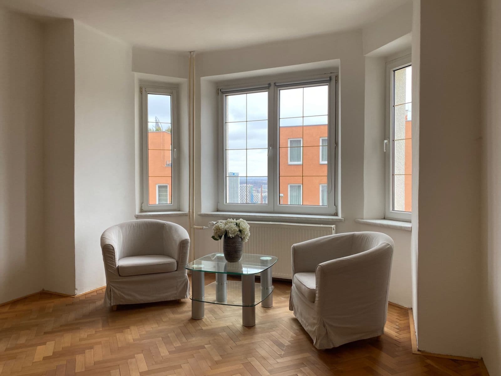 3 bedroom flat to rent, 123 m², Na Vysočanských vinicích, Prague, Prague 3 bedroom flat to rent, 123 m², Na Vysočanských vinicích, Prague, Prague