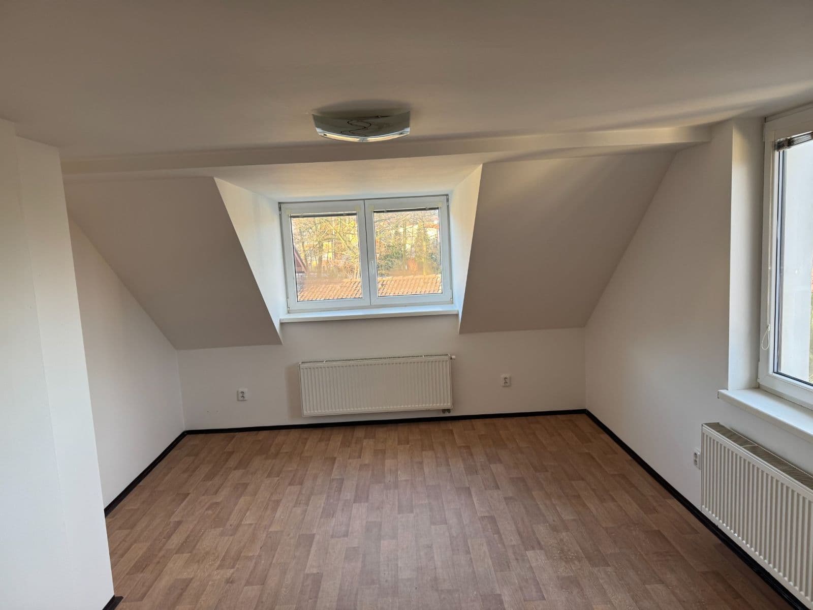 1 bedroom with open-plan kitchen flat to rent, 54 m², Ostašovská, Liberec, Liberecký Region 1 bedroom with open-plan kitchen flat to rent, 54 m², Ostašovská, Liberec, Liberecký Region