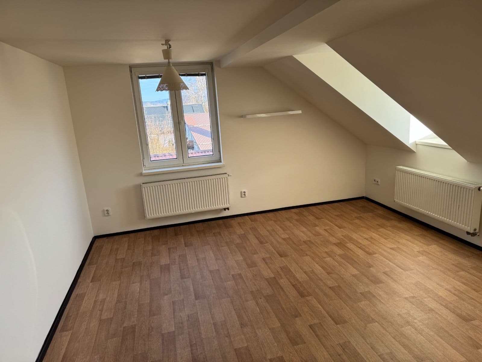 1 bedroom with open-plan kitchen flat to rent, 54 m², Ostašovská, Liberec, Liberecký Region 1 bedroom with open-plan kitchen flat to rent, 54 m², Ostašovská, Liberec, Liberecký Region