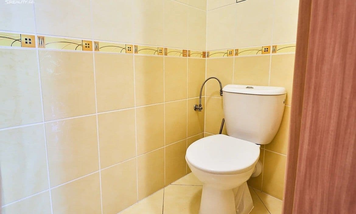 2 bedroom with open-plan kitchen flat to rent, 116 m², Přízřenická, Modřice, Jihomoravský Region 2 bedroom with open-plan kitchen flat to rent, 116 m², Přízřenická, Modřice, Jihomoravský Region