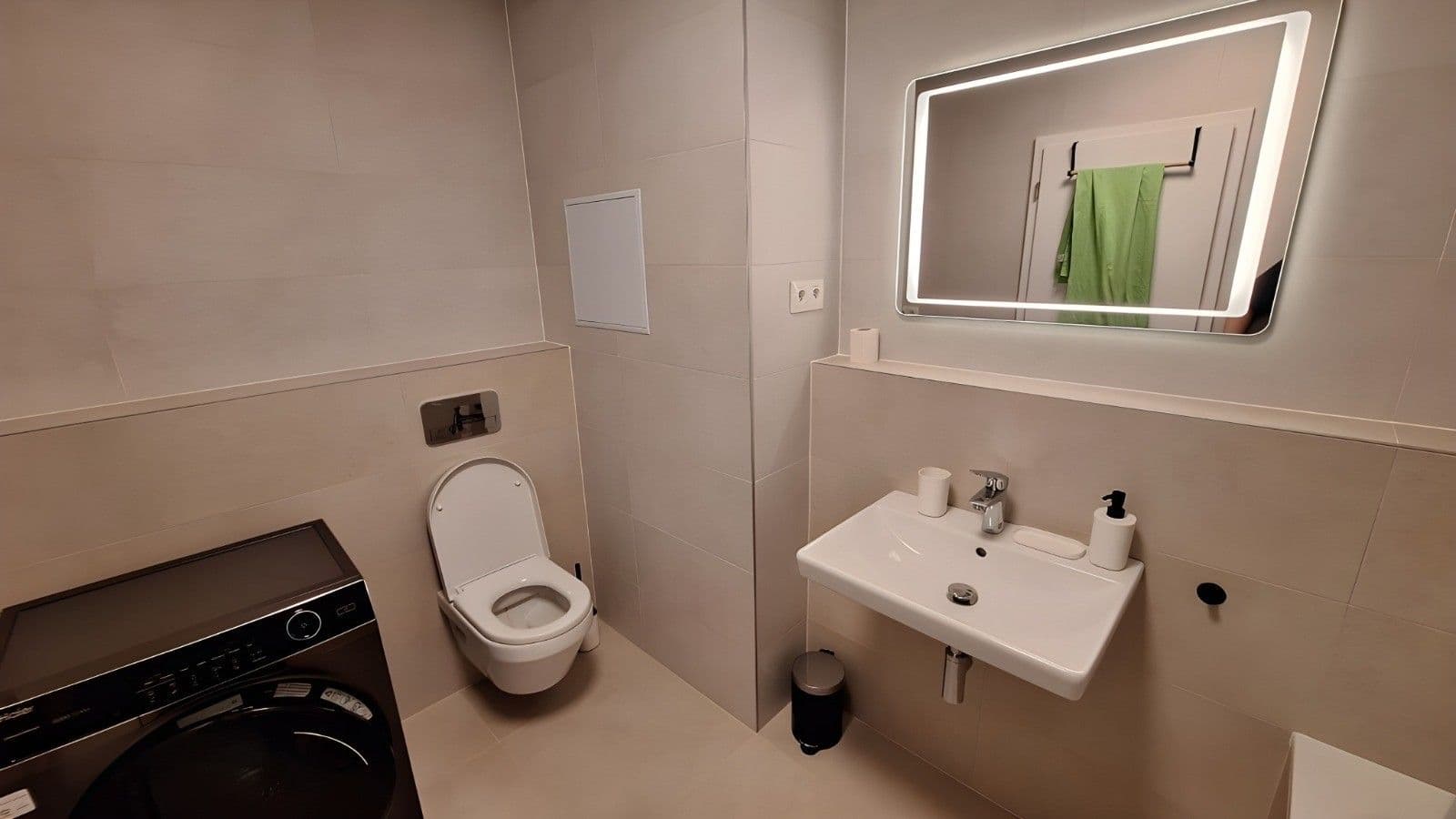 2 bedroom flat to rent, 55 m², Nové Mesto, Bratislavský Region 2 bedroom flat to rent, 55 m², Nové Mesto, Bratislavský Region