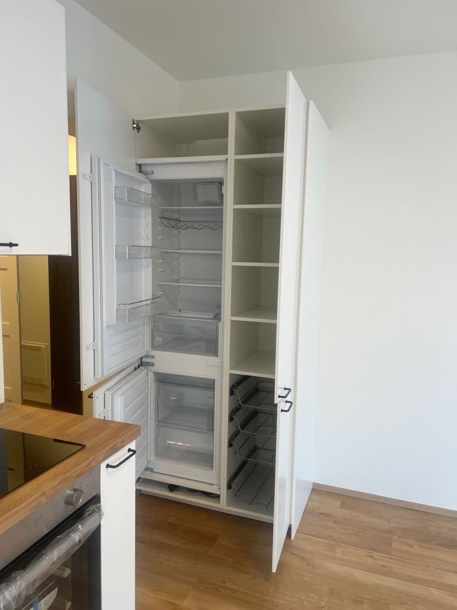 Studio flat to rent, 25 m², Nádražní, Kralupy nad Vltavou, Středočeský Region Studio flat to rent, 25 m², Nádražní, Kralupy nad Vltavou, Středočeský Region