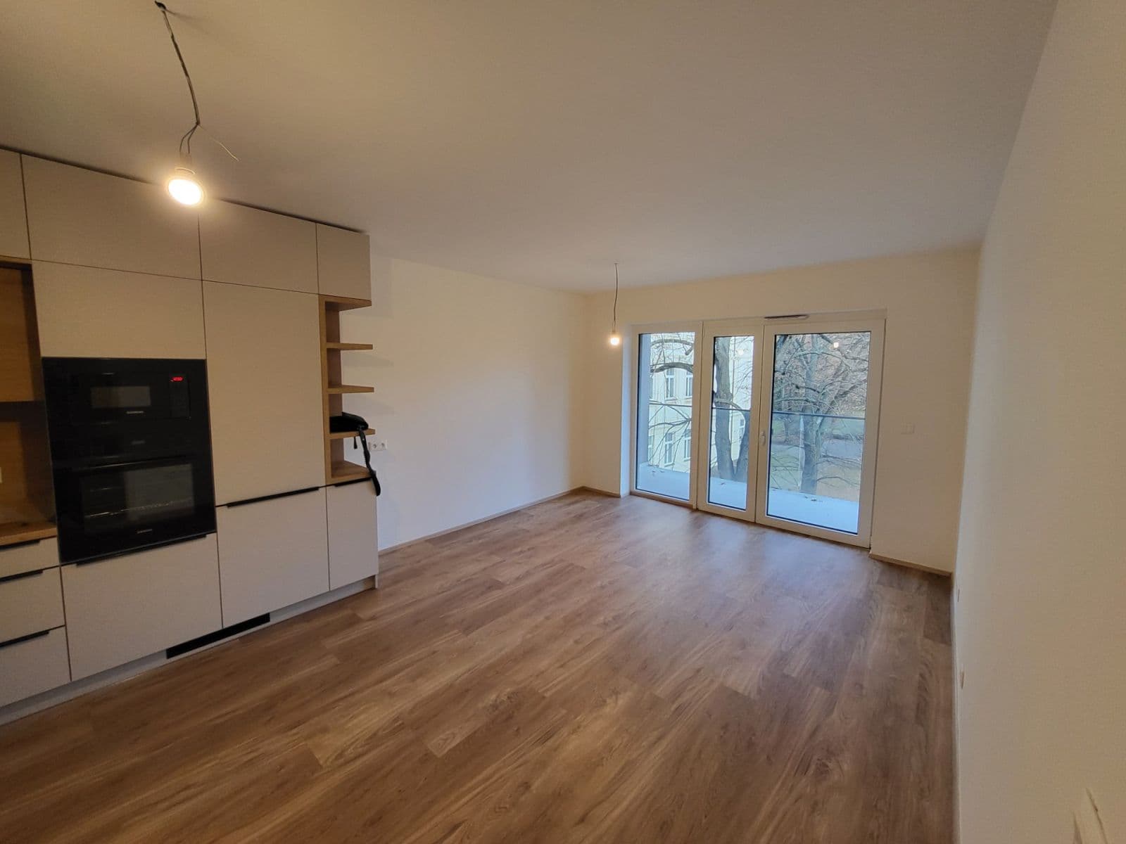 1 bedroom with open-plan kitchen flat to rent, 68 m², Tomkova, Olomouc, Olomoucký Region 1 bedroom with open-plan kitchen flat to rent, 68 m², Tomkova, Olomouc, Olomoucký Region