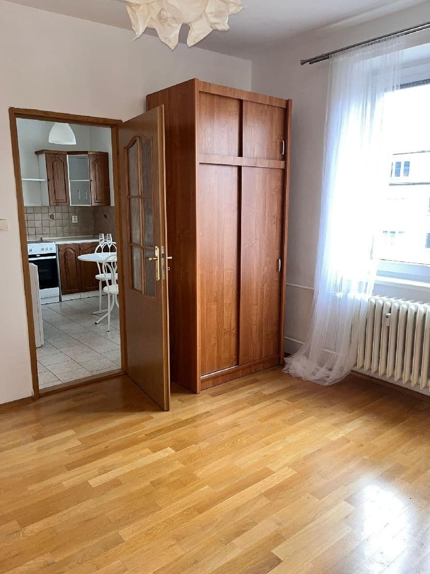 2 bedroom flat to rent, 54 m², Generála Píky, Prague, Prague 2 bedroom flat to rent, 54 m², Generála Píky, Prague, Prague