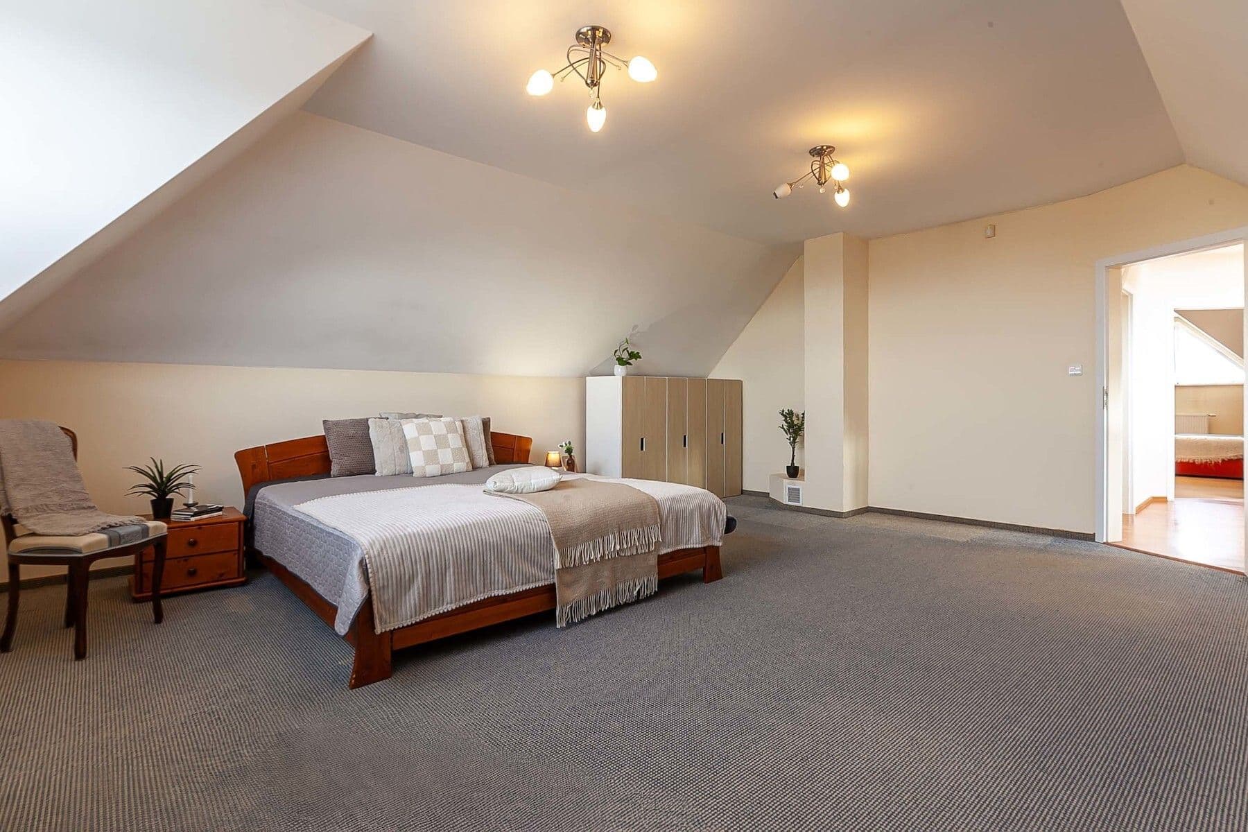 house for sale, 348 m², Sulice, Středočeský Region house for sale, 348 m², Sulice, Středočeský Region